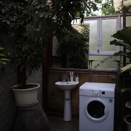 The First Ba Trieu Ha Noi Bed & Breakfast Hanoi Exterior foto