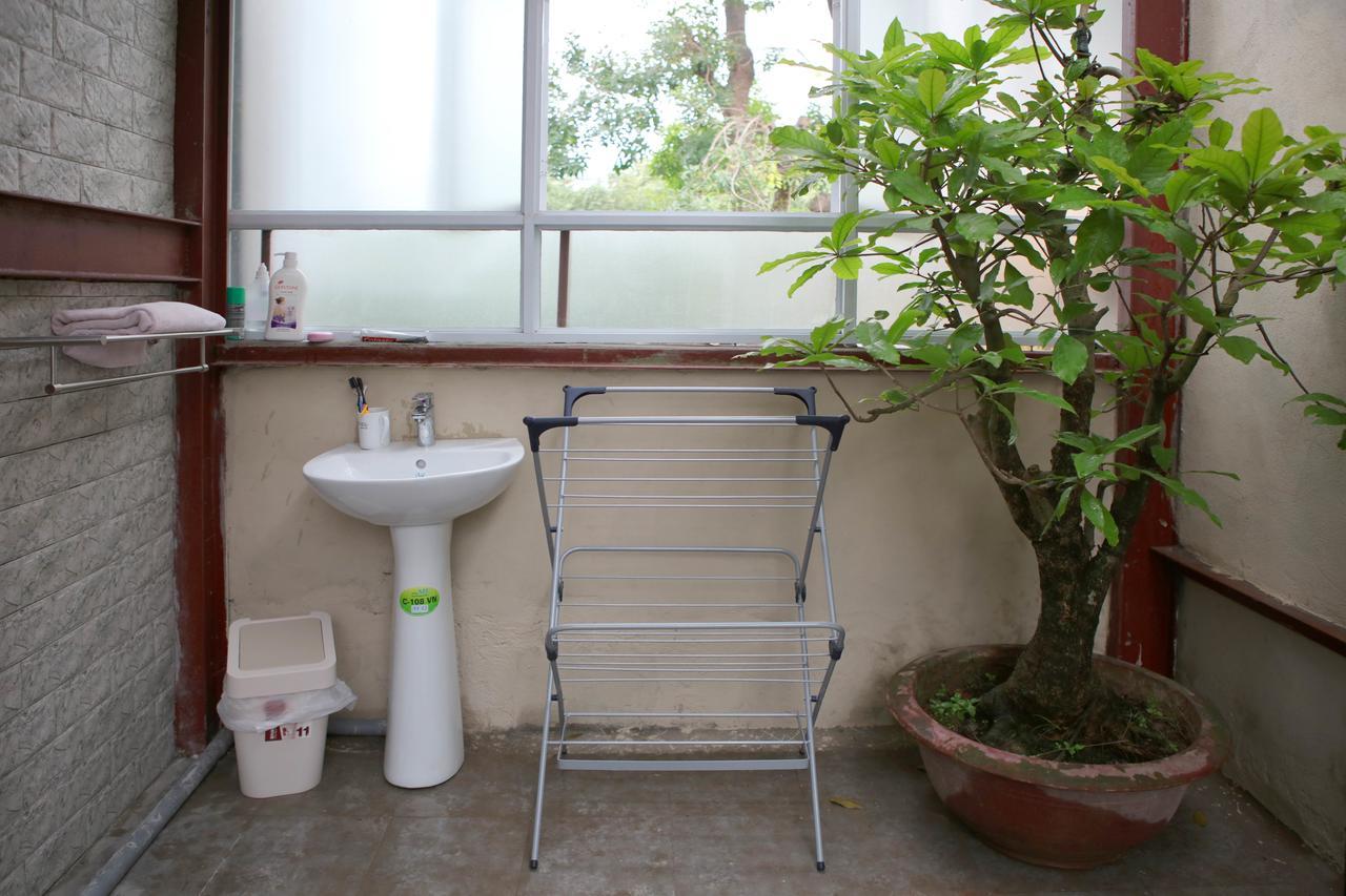 The First Ba Trieu Ha Noi Bed & Breakfast Hanoi Exterior foto